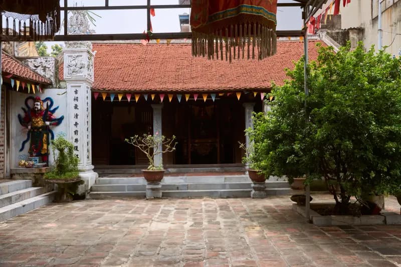 Tòa Tả vu