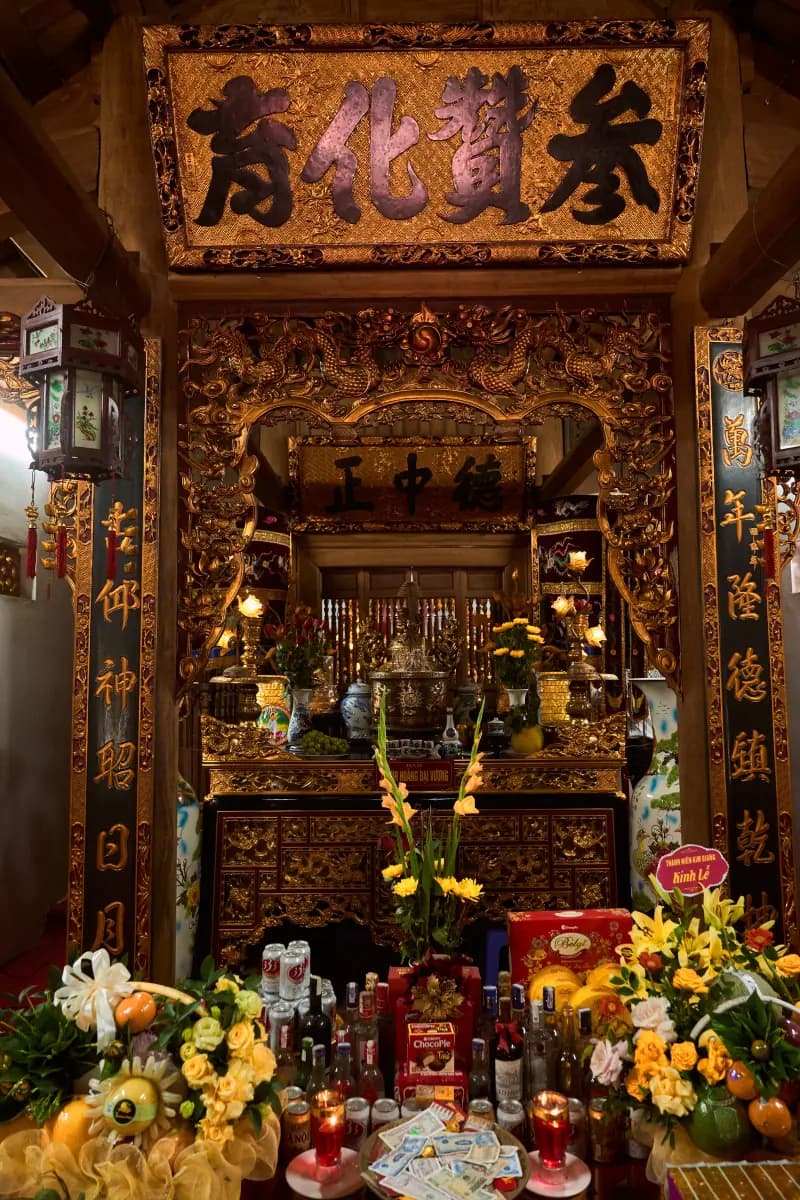 Gian thờ Tiền tế